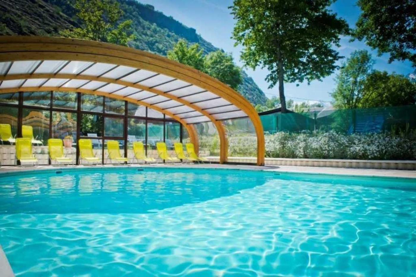 Camping 5 Etoiles - Piscine - Eeceff Le Bourg-dʼOisans Extérieur photo